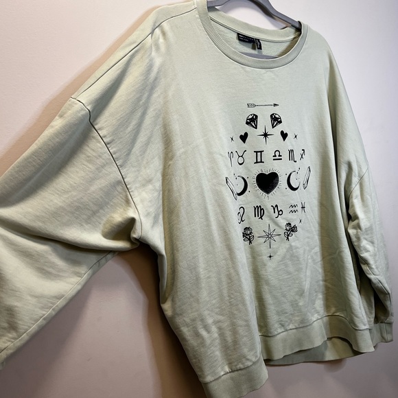 Oversized Mint Green Astrology Crewneck - Picture 3 of 5